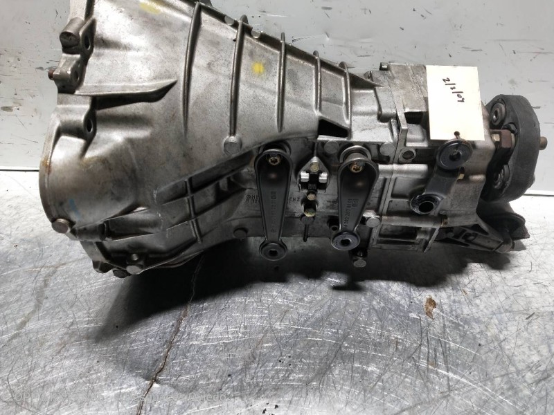 Recambio de caja cambios para mercedes clase c (w202) berlina 200 (202.020) referencia OEM IAM 2022601400 717418 06743964