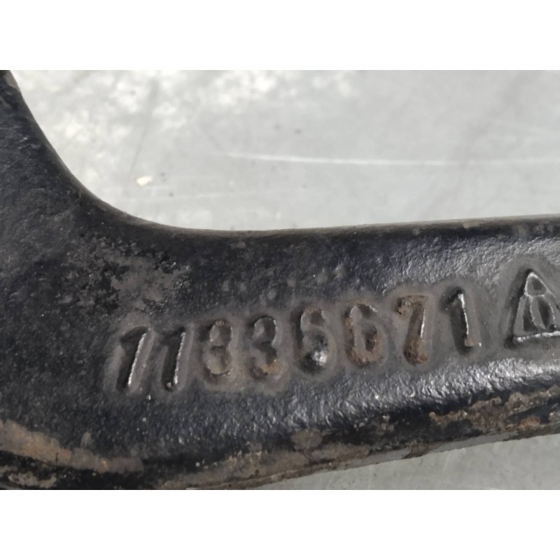 Recambio de brazo suspension inferior delantero izquierdo para bmw serie 5 berlina (e34) 525i (141kw) referencia OEM IAM 1133667