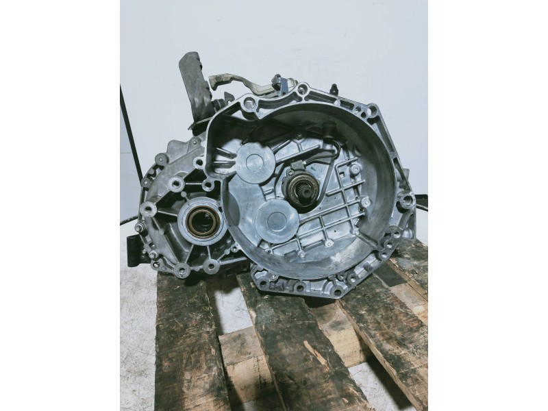 Recambio de caja cambios para opel vectra c berlina comfort referencia OEM IAM F40 R 25004001367 EL 