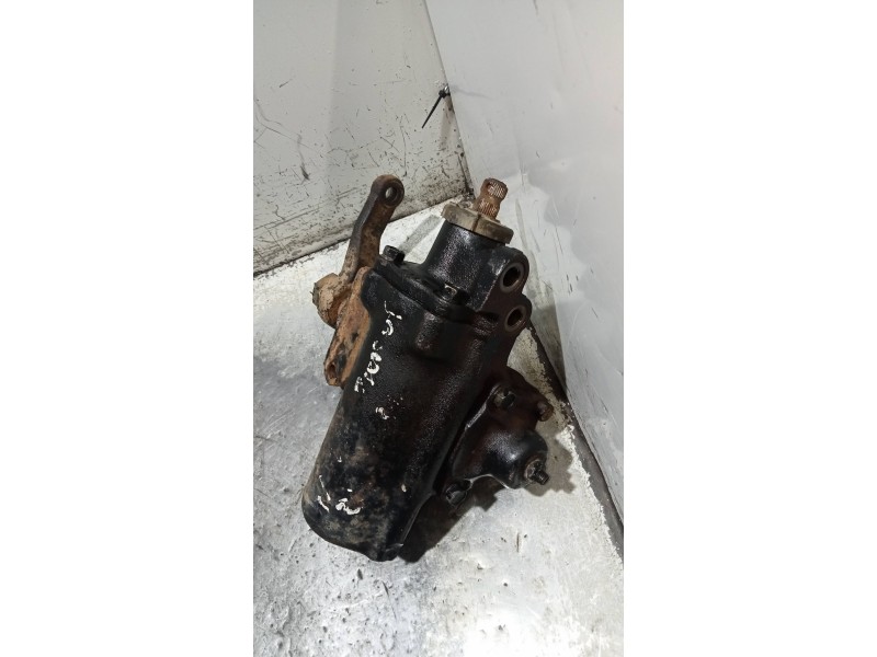 Recambio de caja direccion para nissan pick-up (d22) td doble cabina 4x4 referencia OEM IAM  ASISTIDA 