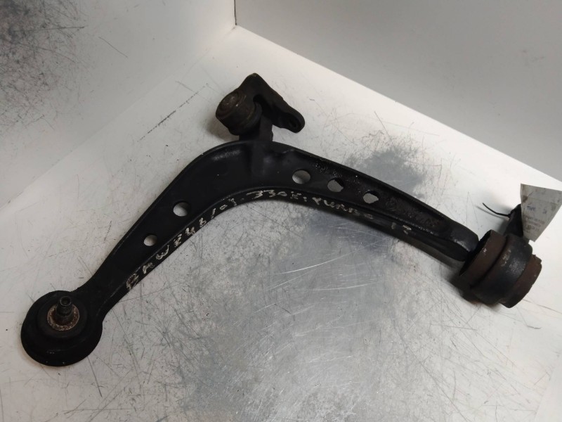 Recambio de brazo suspension inferior delantero izquierdo para bmw serie 3 touring (e46) 330xi referencia OEM IAM   