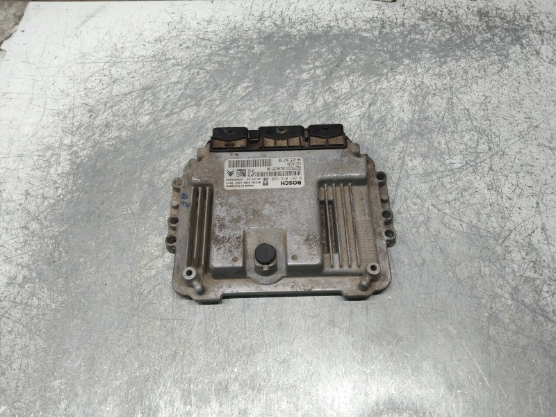 Recambio de centralita motor uce para citroen berlingo first combi 1,6 hdi 75 sx referencia OEM IAM 0281012620 9665594380 EDC16C