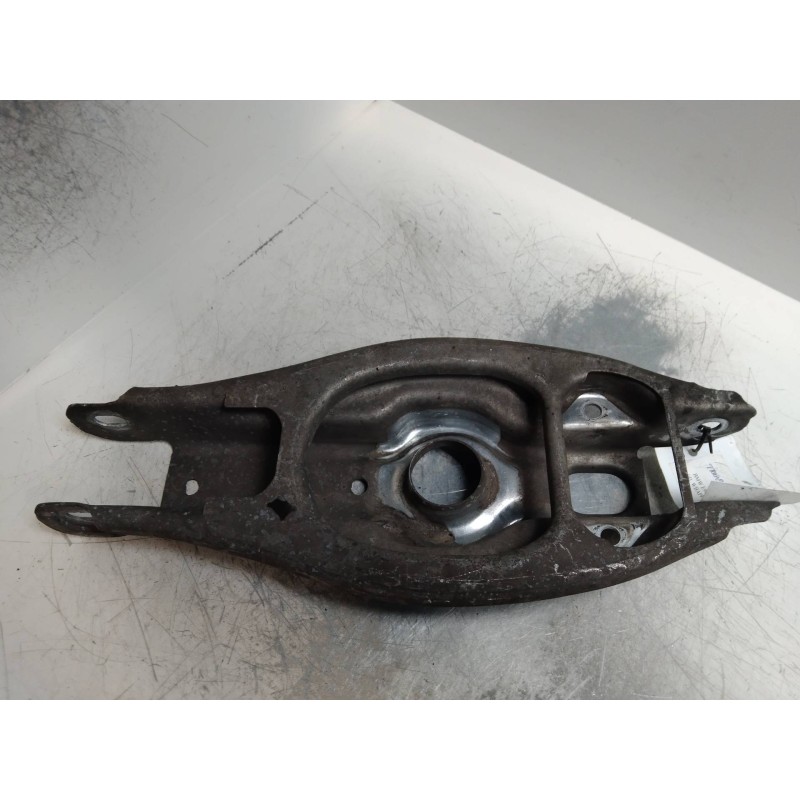 Recambio de brazo suspension inferior trasero derecho para bmw serie 3 berlina (e90) 320d referencia OEM IAM   