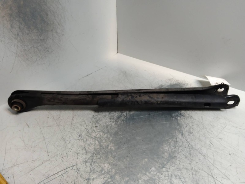 Recambio de tirante trasero derecho para bmw serie 3 berlina (e36) 318tds referencia OEM IAM   