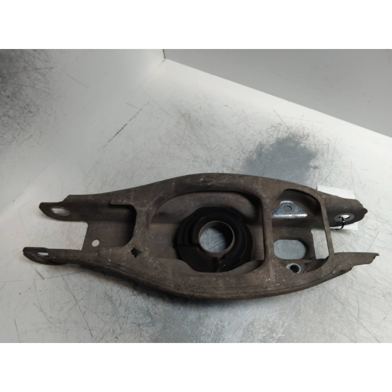 Recambio de brazo suspension inferior trasero derecho para bmw serie 3 touring (e91) 2.0 16v diesel referencia OEM IAM   