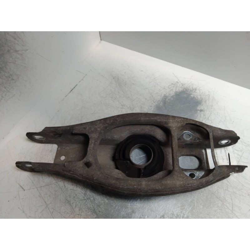 Recambio de brazo suspension inferior trasero izquierdo para bmw serie 3 touring (e91) 2.0 16v diesel referencia OEM IAM   