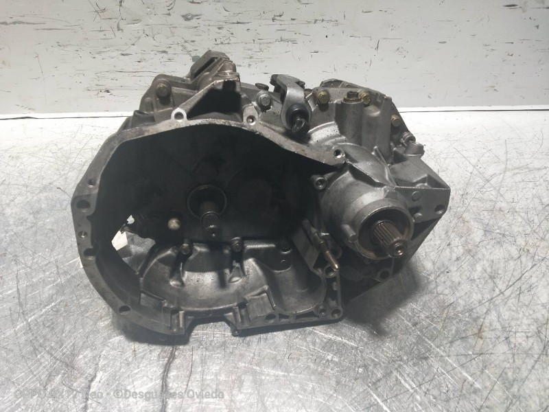 Recambio de caja cambios para renault 5 (b/c40) 1.1 referencia OEM IAM JB0029 S012387 