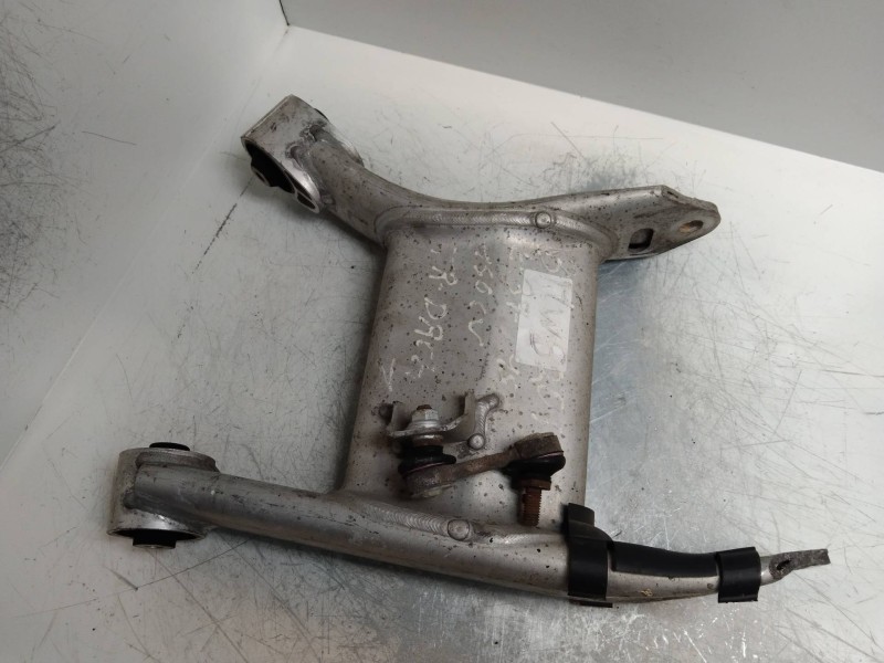 Recambio de brazo suspension inferior trasero derecho para bmw serie 5 berlina (e39) 520i referencia OEM IAM   