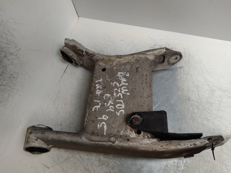 Recambio de brazo suspension inferior trasero izquierdo para bmw serie 5 berlina (e39) 525tds referencia OEM IAM   