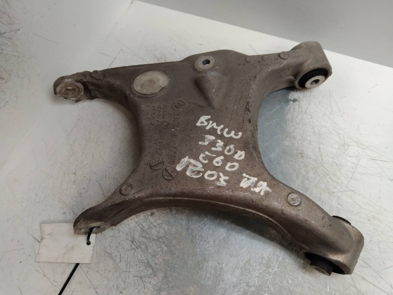 Recambio de brazo suspension inferior trasero izquierdo para bmw serie 5 berlina (e60) 3.0 turbodiesel cat referencia OEM IAM 67