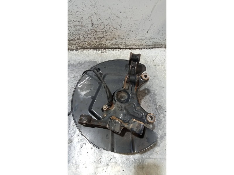 Recambio de mangueta delantera derecha para ford mustang basis referencia OEM IAM   