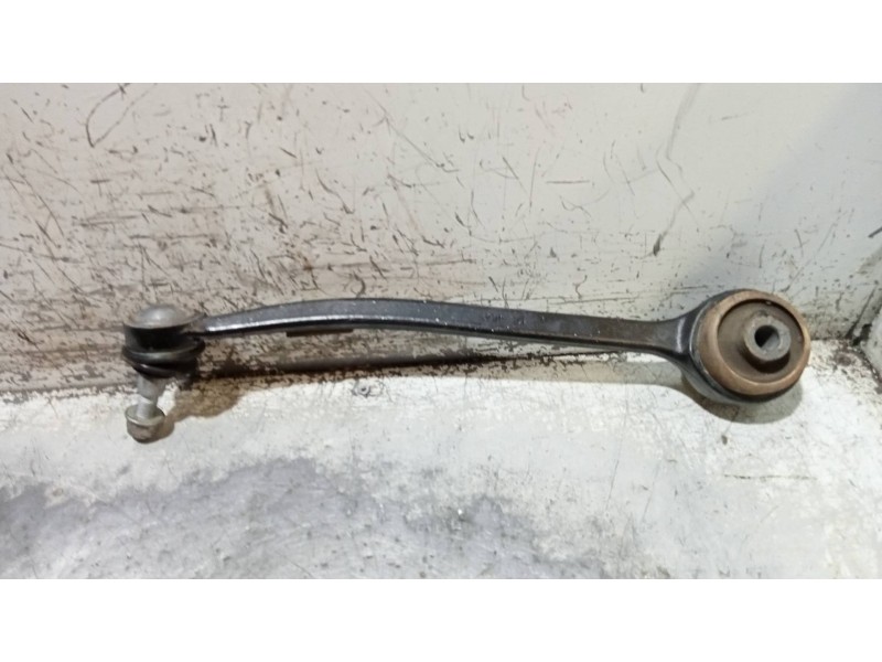 Recambio de brazo suspension inferior delantero izquierdo para ford mustang basis referencia OEM IAM FR3C3079BB  