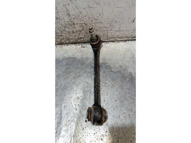 Recambio de brazo suspension inferior delantero izquierdo para ford mustang basis referencia OEM IAM FR3C3A424BA  