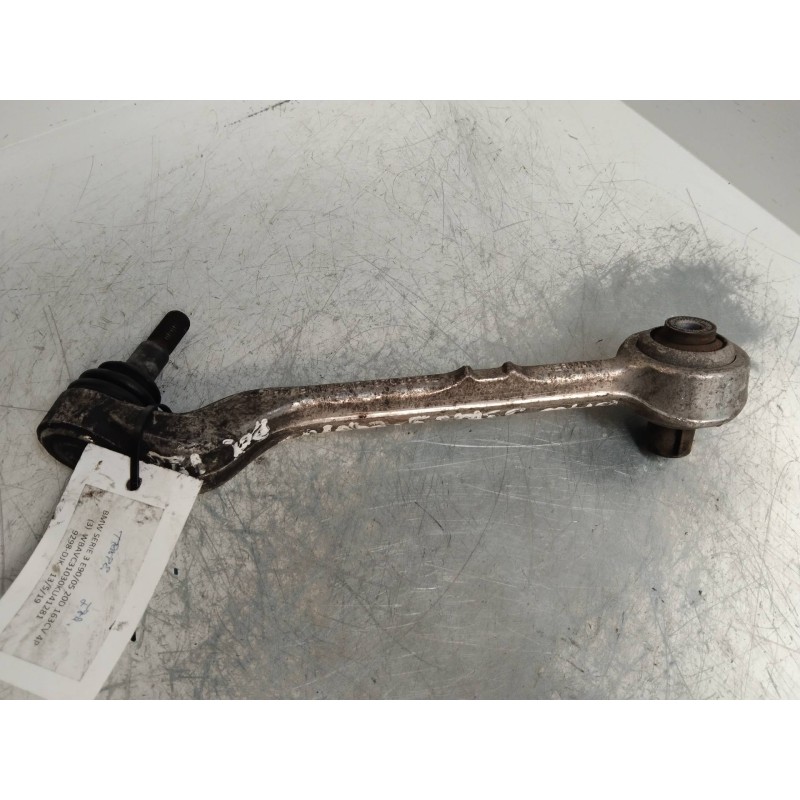Recambio de brazo suspension inferior delantero izquierdo para bmw serie 3 berlina (e90) 320d referencia OEM IAM 676399L  