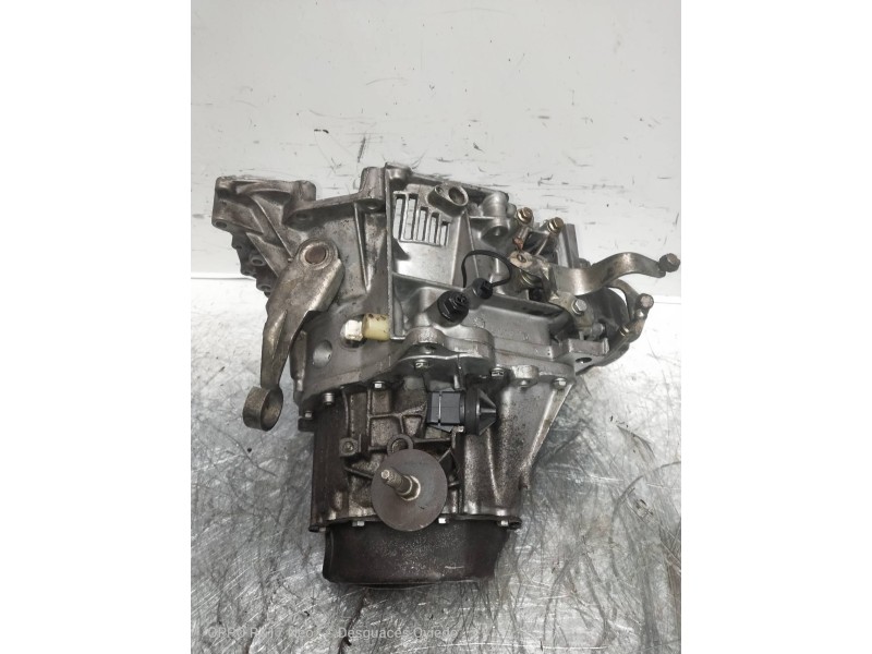 Recambio de caja cambios para peugeot 306 berlina 3/5 puertas (s1) 1.9 diesel referencia OEM IAM 20TA86 9214965A 20TA86
