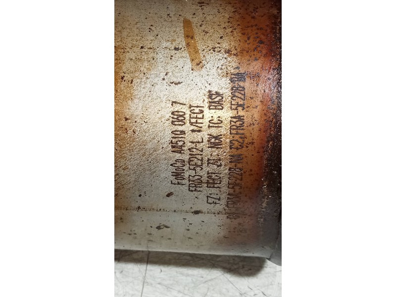 Recambio de catalizador para ford mustang basis referencia OEM IAM FR335E212L  