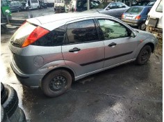 ford focus berlina (cak) del año 2004 2