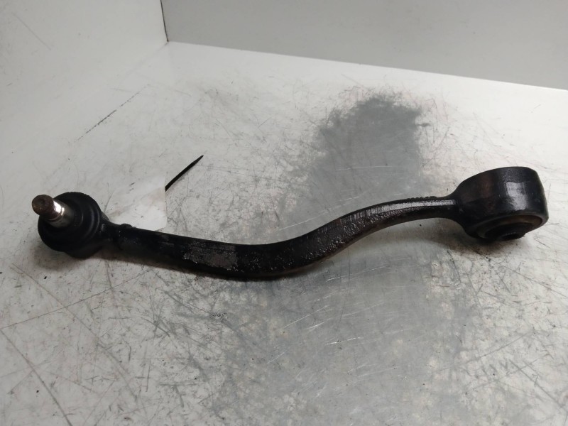 Recambio de brazo suspension superior delantero derecho para bmw serie 7 (e32) 5.0 v12 cat referencia OEM IAM   