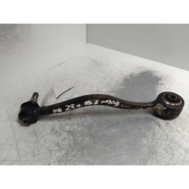 Recambio de brazo suspension superior delantero derecho para bmw serie 7 (e32) 5.0 v12 cat referencia OEM IAM   