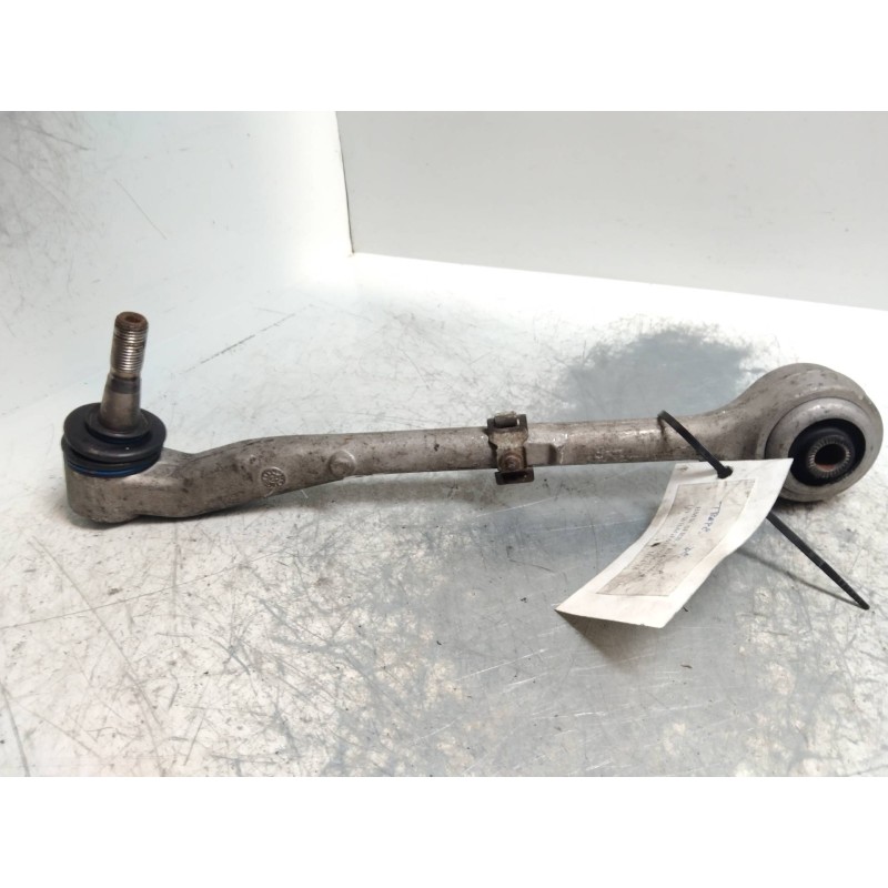 Recambio de brazo suspension inferior delantero derecho para bmw serie 7 (e32) 4.0 v8 32v cat referencia OEM IAM   