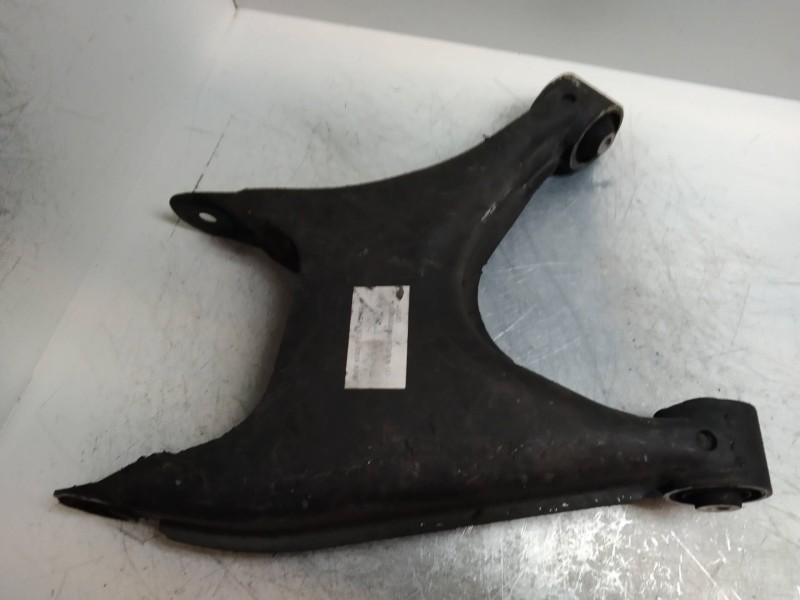 Recambio de brazo suspension inferior trasero derecho para bmw serie 7 (e38) referencia OEM IAM   
