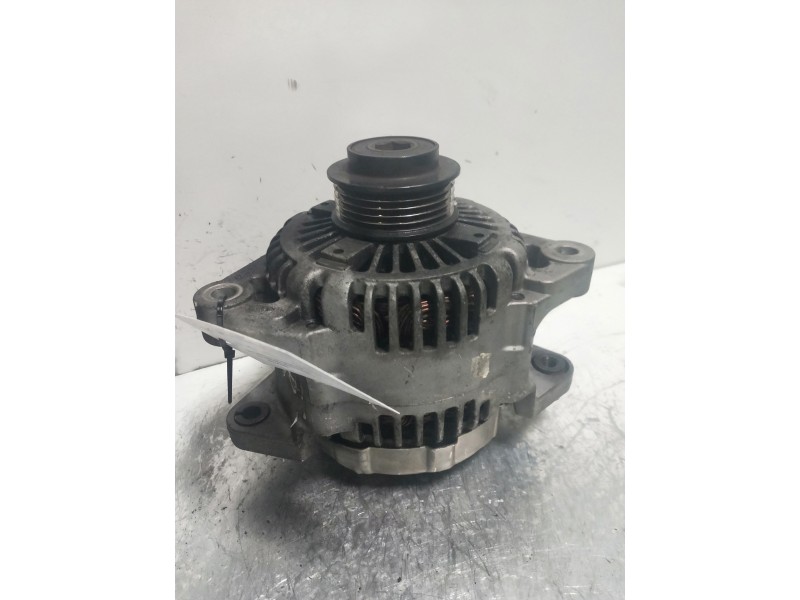Recambio de alternador para kia carnival ii 2.9 cdri executive referencia OEM IAM 73004X900  