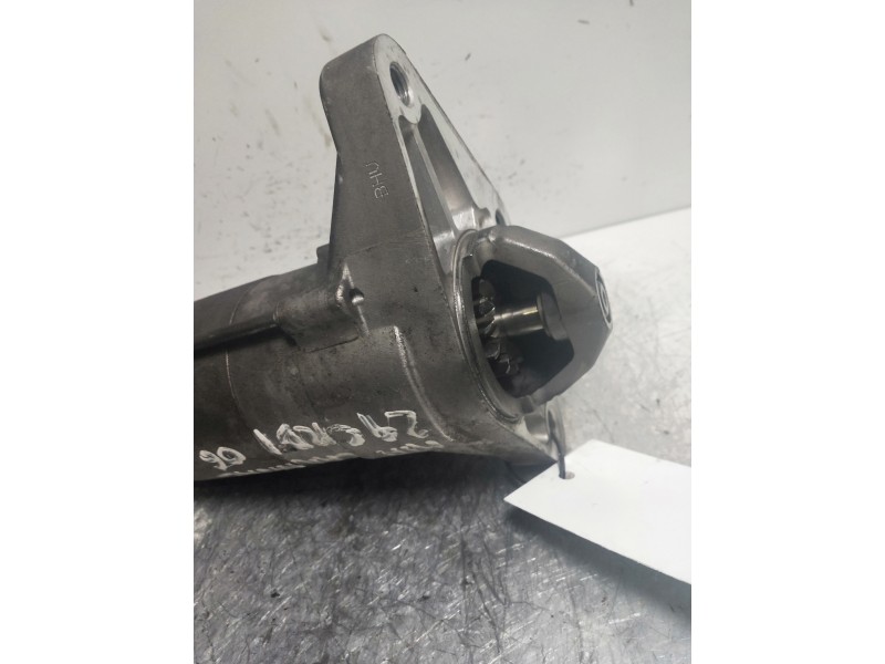 Recambio de motor arranque para kia carnival ii 2.9 cdri executive referencia OEM IAM 361004X901  