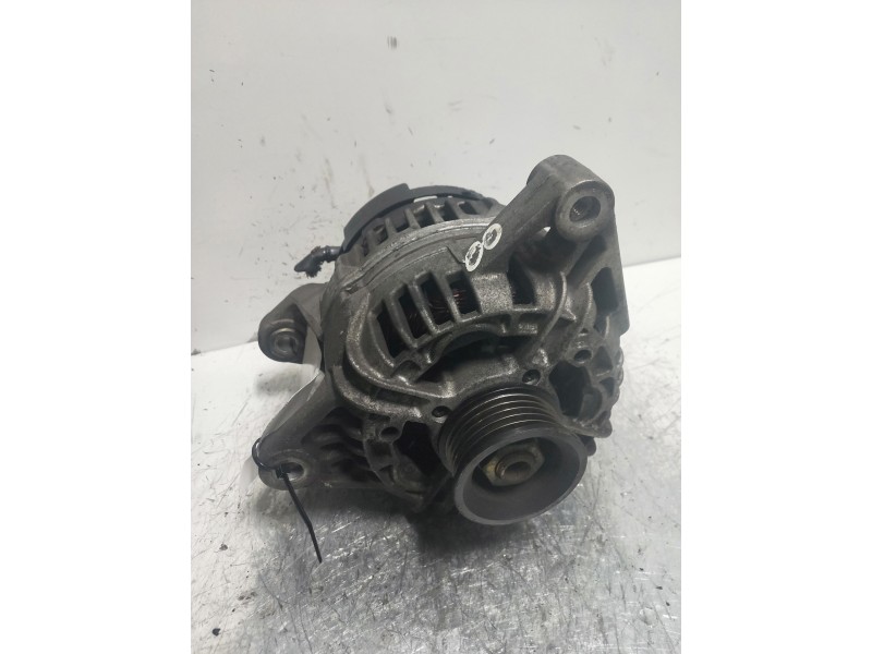 Recambio de alternador para skoda fabia familiar (6y5) classic referencia OEM IAM 047903015Q  