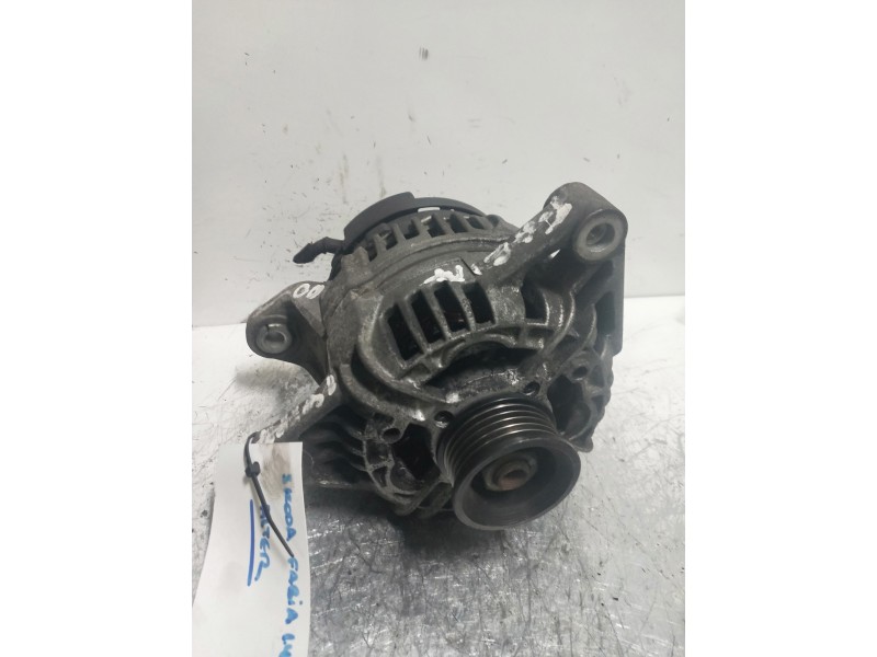 Recambio de alternador para skoda fabia familiar (6y5) classic referencia OEM IAM 047903015Q  