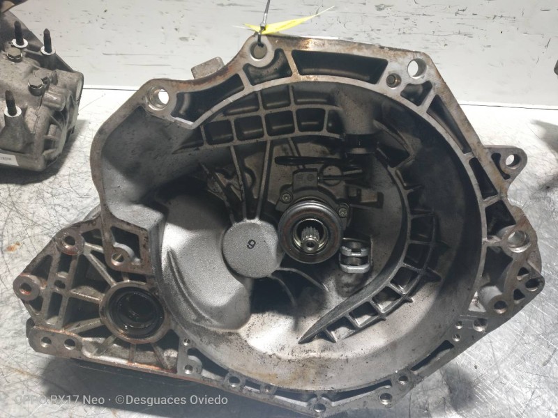 Recambio de caja cambios para opel astra g berlina club referencia OEM IAM F13C374 B1642 