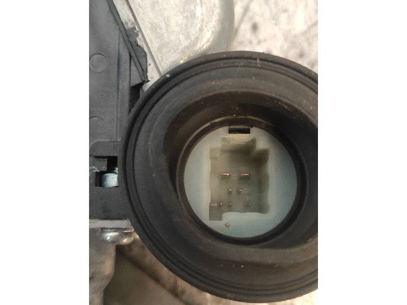 Recambio de elevalunas trasero izquierdo para lexus ct 200h referencia OEM IAM 8571075070 0620202460 