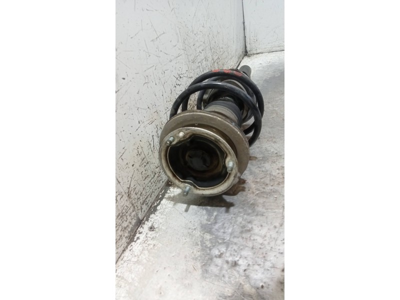 Recambio de amortiguador delantero izquierdo para bmw serie 3 berlina (e46) 320d referencia OEM IAM   