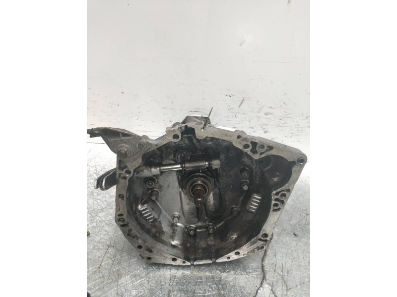 Recambio de caja cambios para renault 20 2.1d referencia OEM IAM NG1056 033643 
