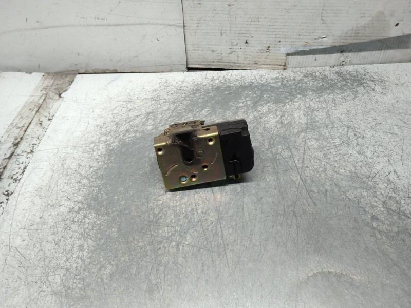 Recambio de motor cierre centralizado delantero derecho para peugeot 206 cc cc referencia OEM IAM   2P