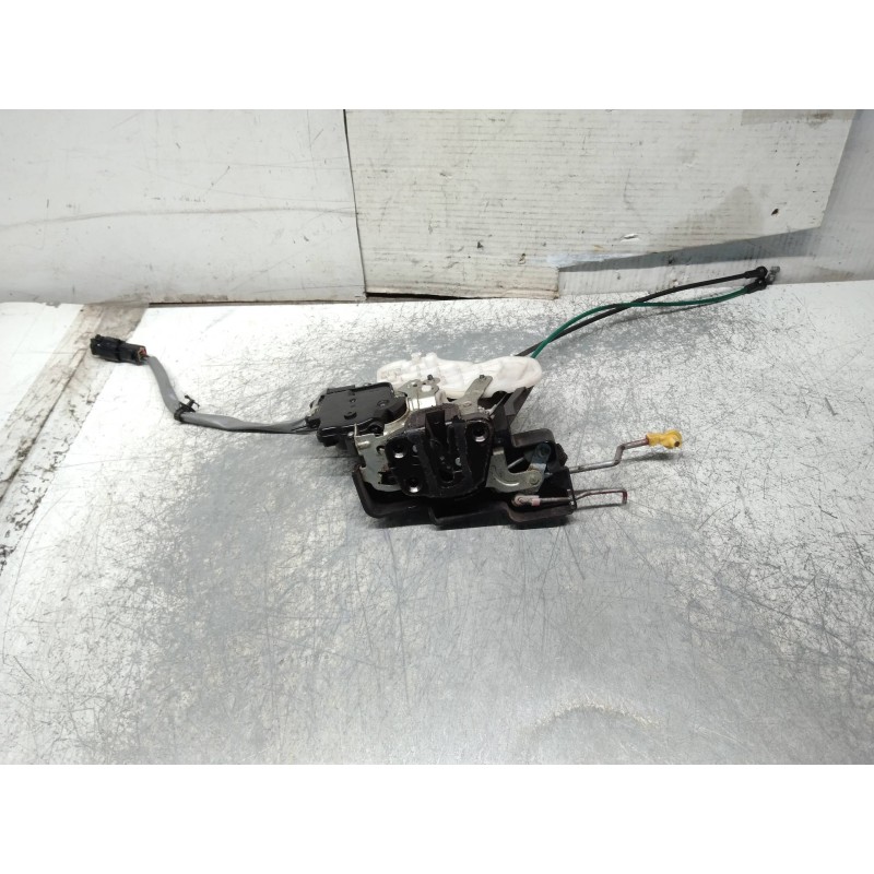 Recambio de motor cierre centralizado delantero derecho para kia carnival ii 2.9 cdri executive referencia OEM IAM   5P