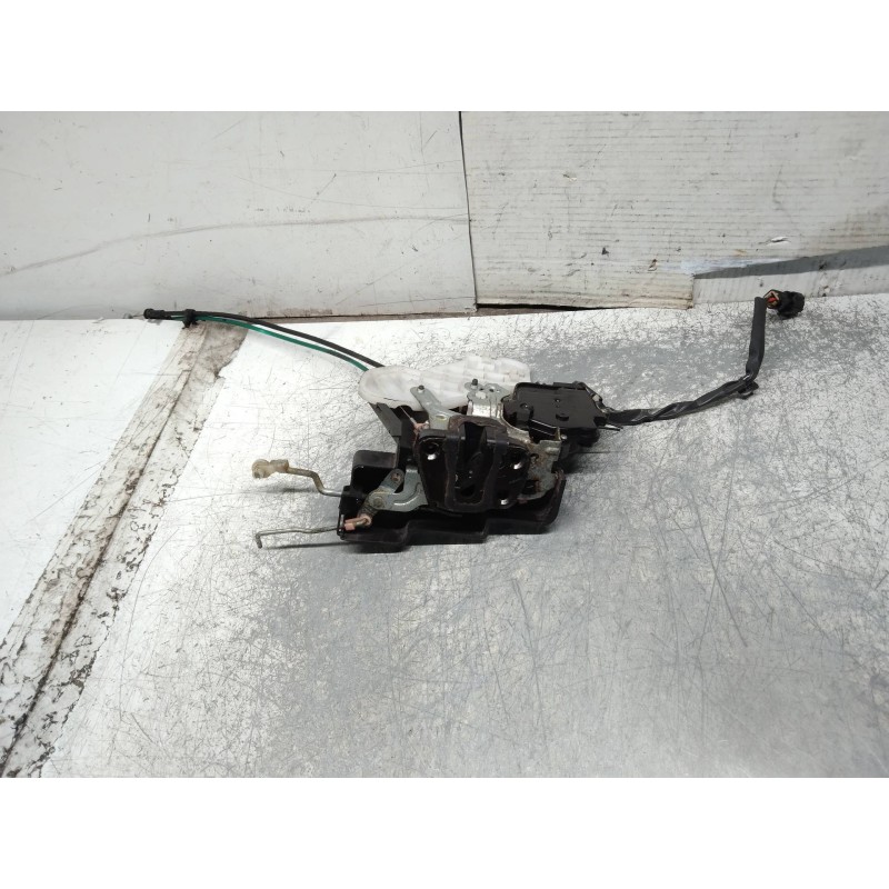 Recambio de motor cierre centralizado delantero izquierdo para kia carnival ii 2.9 cdri executive referencia OEM IAM   5P