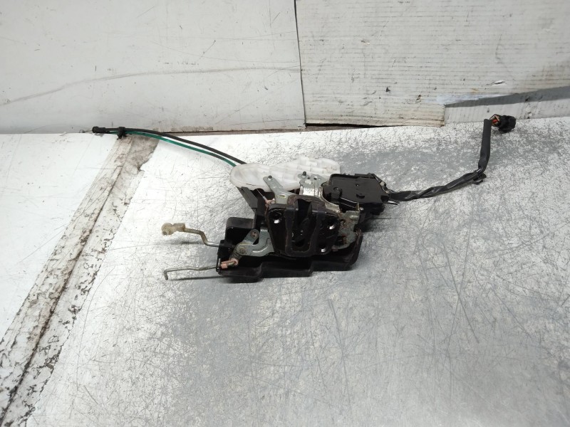 Recambio de motor cierre centralizado delantero izquierdo para kia carnival ii 2.9 cdri executive referencia OEM IAM   5P