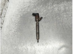 Recambio de inyector para kia cerato 1.6 crdi referencia OEM IAM 0445110256 338002A400 BOSCH