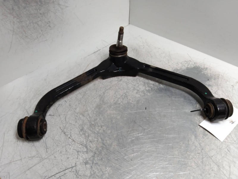 Recambio de brazo suspension superior delantero derecho para jeep cherokee (kj) 2.5 crd básico referencia OEM IAM   