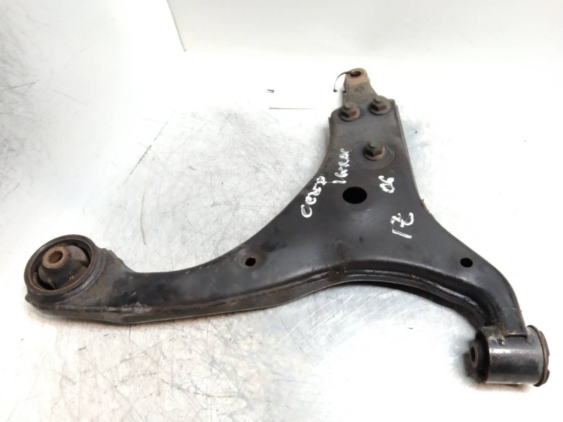 Recambio de brazo suspension inferior delantero izquierdo para kia cee´d sporty wagon ex referencia OEM IAM   