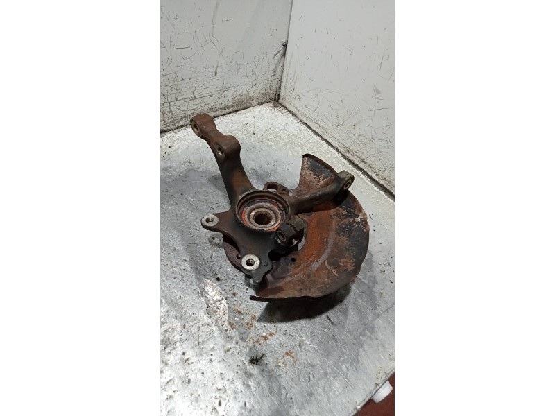 Recambio de mangueta delantera derecha para volkswagen passat berlina (312) cl referencia OEM IAM   