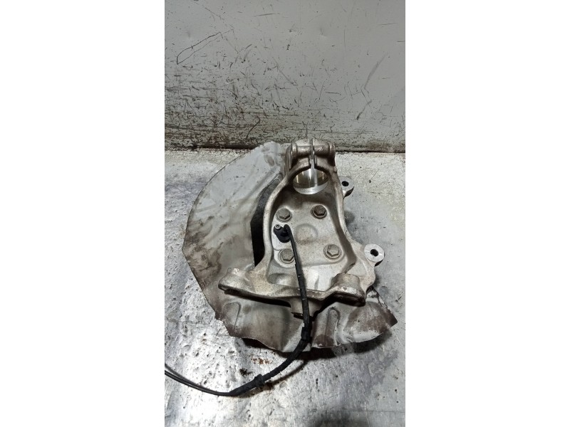 Recambio de mangueta delantera derecha para bmw serie 7 (e65/e66) 745i referencia OEM IAM   