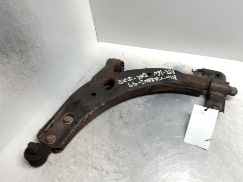Recambio de brazo suspension inferior delantero izquierdo para kia carens 1.8 cat referencia OEM IAM   