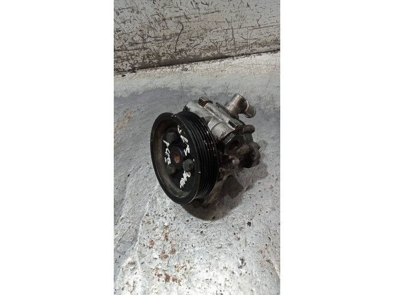 Recambio de bomba direccion para bmw serie 7 (e65/e66) 745i referencia OEM IAM 7696974105 675617501 