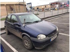opel corsa b del año 2000