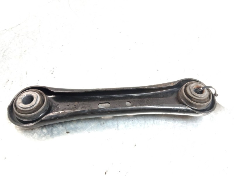 Recambio de brazo suspension superior trasero izquierdo para volvo xc70 referencia OEM IAM   