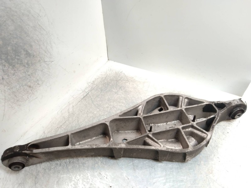 Recambio de brazo suspension inferior trasero derecho para volvo xc70 referencia OEM IAM   