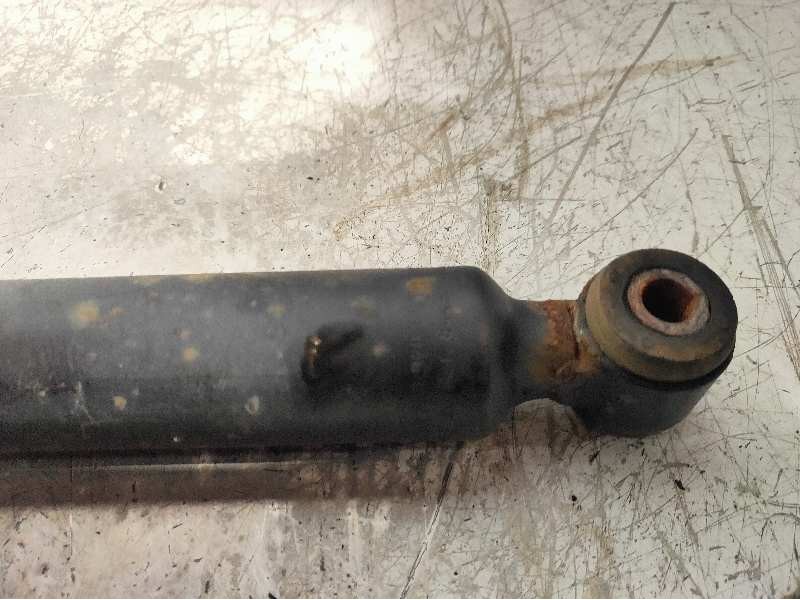 Recambio de amortiguador trasero derecho para mercedes clase clk (w209) coupe 200 compressor (209.342) referencia OEM IAM 209326