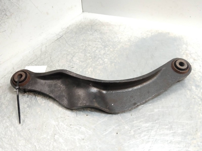 Recambio de brazo suspension superior trasero izquierdo para volvo xc70 referencia OEM IAM   