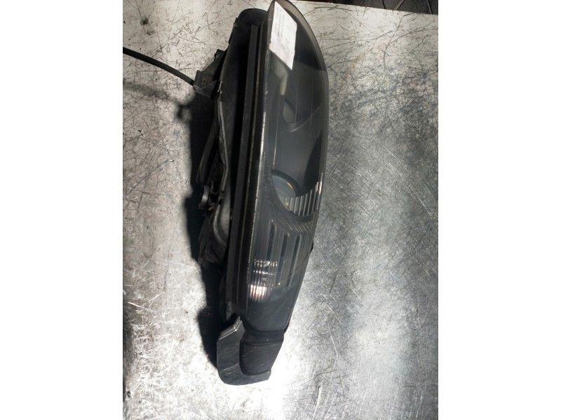 Recambio de faro izquierdo para saab 9-5 berlina 1.9 tid vector referencia OEM IAM   
